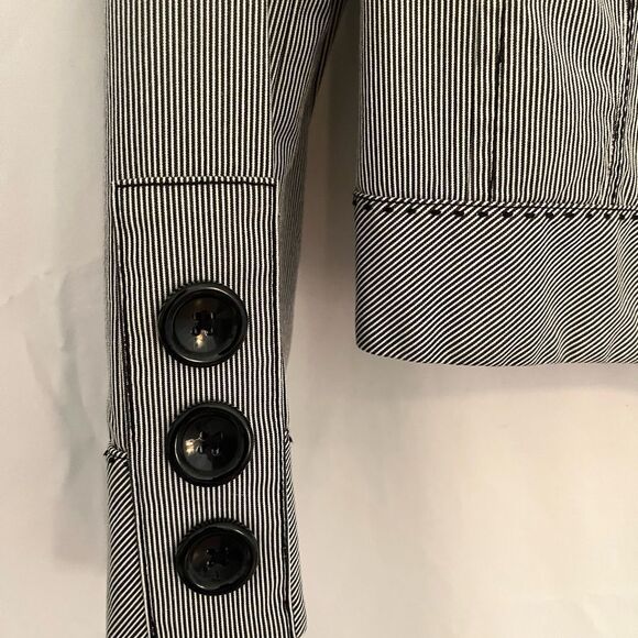 LOFT Gray Blazer with Textured Fabric and Open Front - Picture 3 of 8